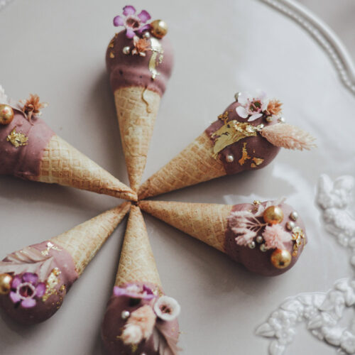 Family fun cake cones
