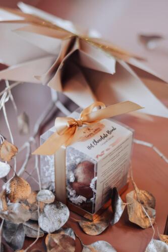 chocolatebomb-hotchocolate-designer-chocolate-gift
